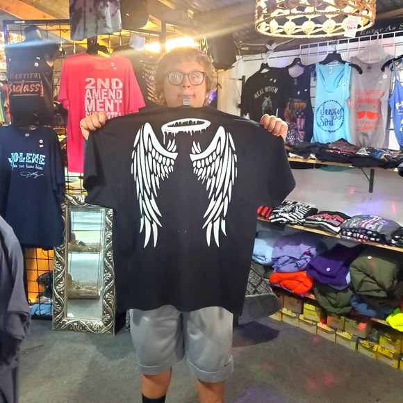 Meet your Posher, Amanda - Picture 10 of 16